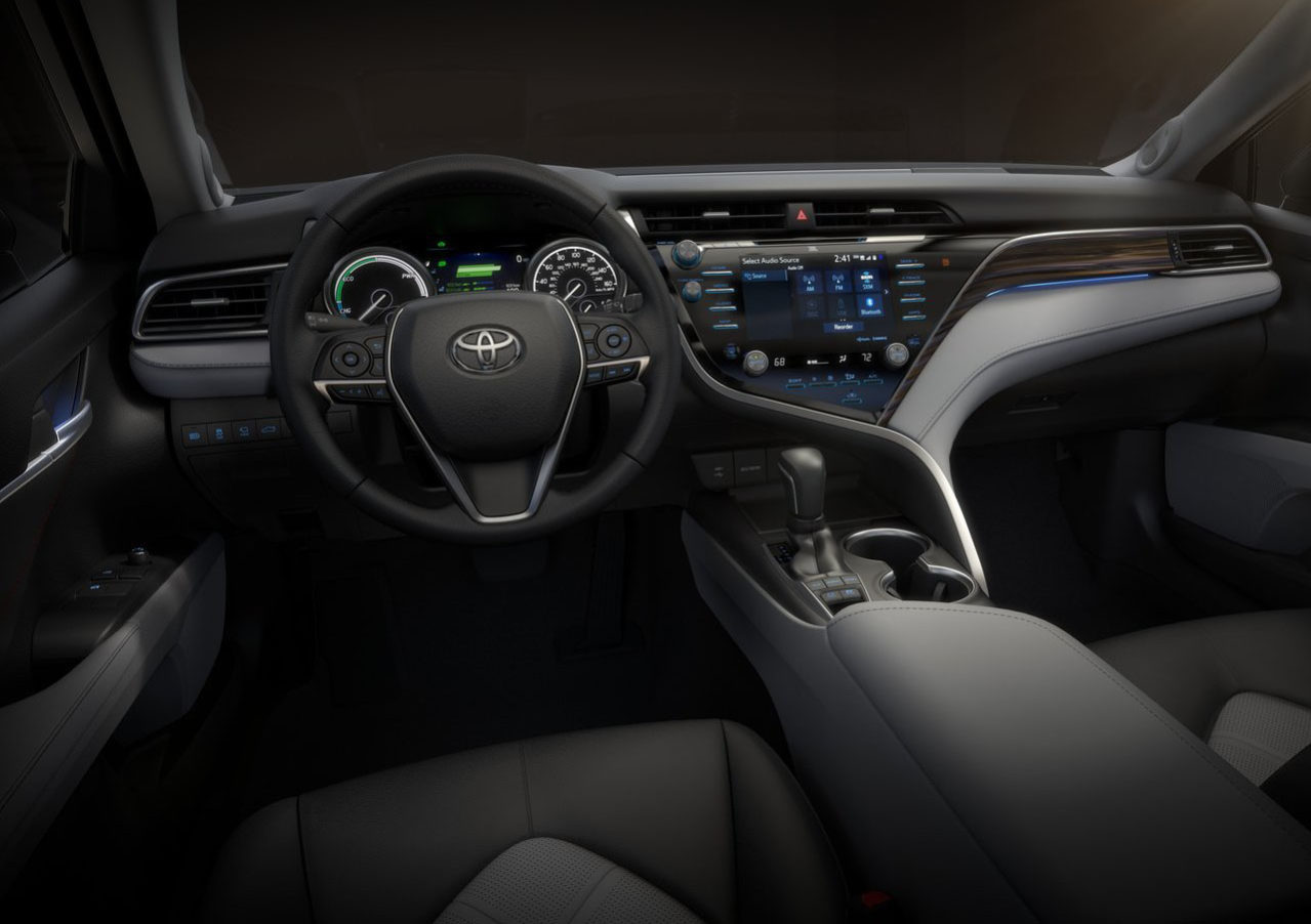 camry-2-1279x902-1